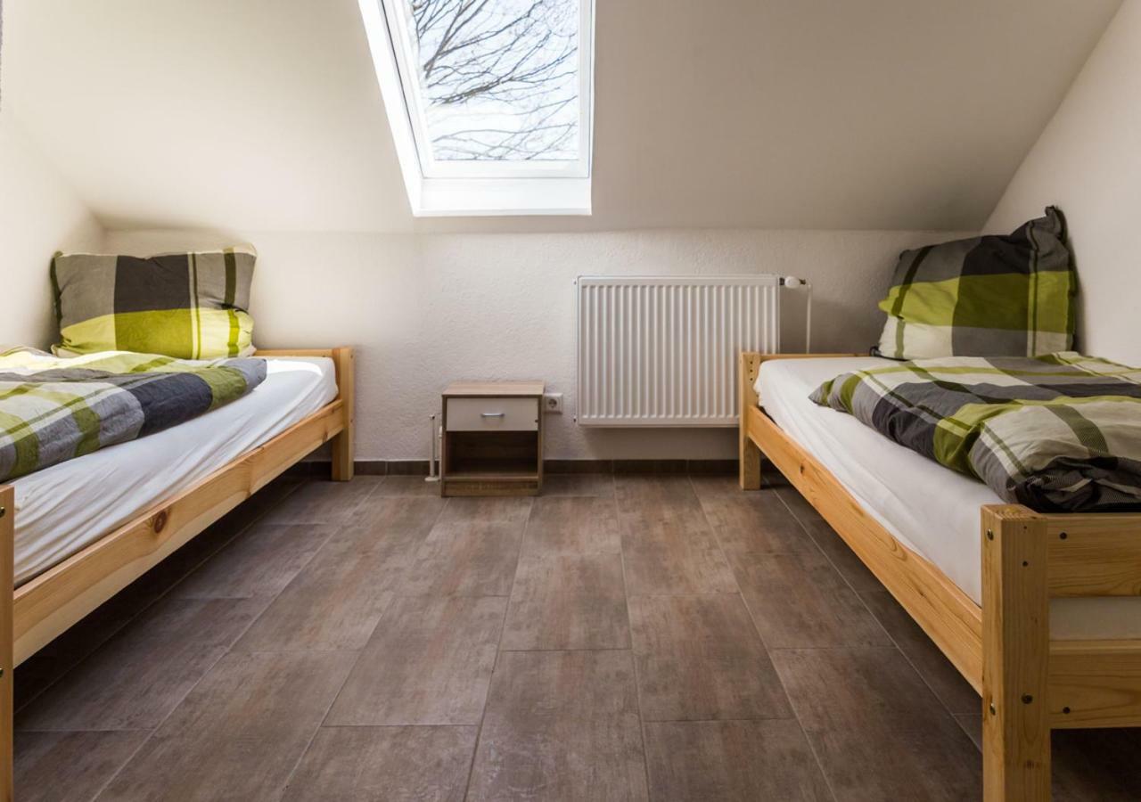 Boardinghouse Quickborn Vandrehjem Quickborn  Eksteriør billede