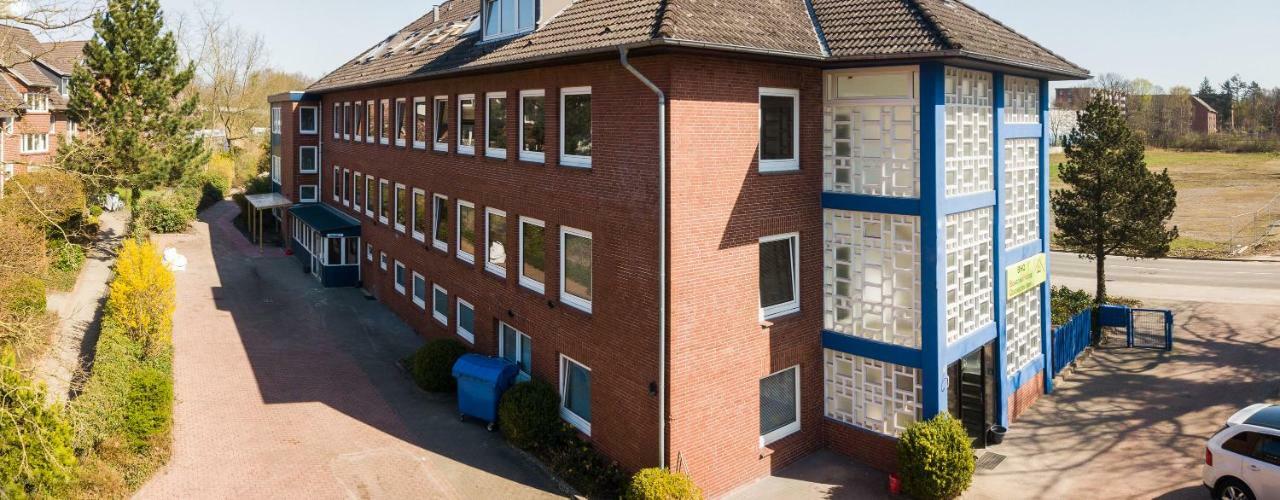 Boardinghouse Quickborn Vandrehjem Quickborn  Eksteriør billede